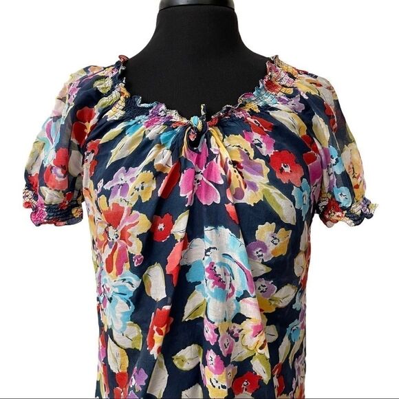 JOIE Floral Peasant Style Smocked Neck Silk Blouse Sz S - Picture 2 of 13